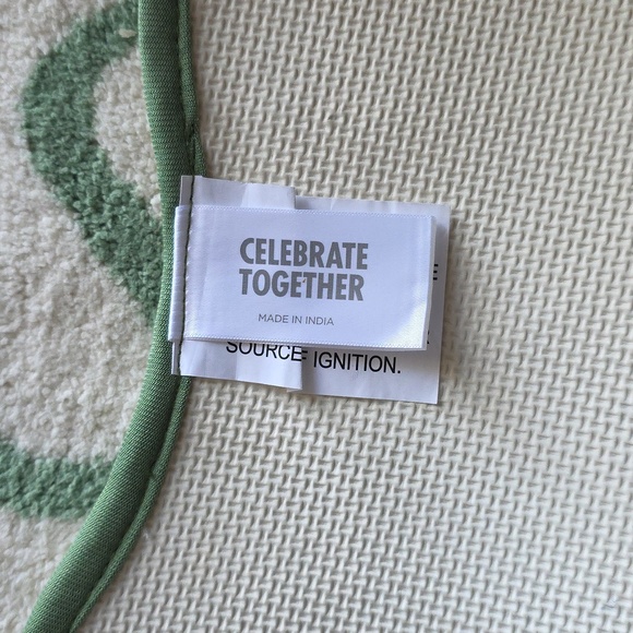 Hello Spring 30"×20" Throw Rug - Picture 4 of 5